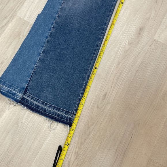 Lee Vintage ModernHigh Rise Flare Jeans Womens 30 Medium Wash Release Hem Pieced - Picture 8 of 8